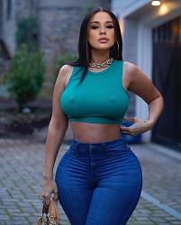 Click image for larger version. 

Name:	jeans 1 Samantha Rios tumblr_42ec94f88b9ad1191baceefd87ae8bd7_193e84ca_1280.jpg 
Views:	108 
Size:	227.5 KB 
ID:	1428322