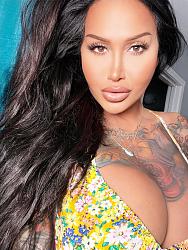 Click image for larger version. 

Name:	face 1 Kay Lakoi twitter FqZOhwMXwAEDTs8.jpg 
Views:	18 
Size:	468.2 KB 
ID:	1437006