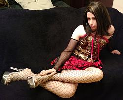 Click image for larger version. 

Name:	annakeel.jpg 
Views:	99 
Size:	340.0 KB 
ID:	1437471