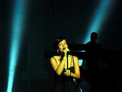 Click image for larger version. 

Name:	lily_allen2_188.jpg 
Views:	859 
Size:	72.5 KB 
ID:	234640