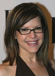 Click image for larger version. 

Name:	lisa_loeb_878.jpg 
Views:	2518 
Size:	35.0 KB 
ID:	103789