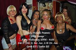 Click image for larger version. 

Name:	Party_Ladies_of_Mug_Lounge__11-23-11.jpg 
Views:	545 
Size:	51.8 KB 
ID:	438237