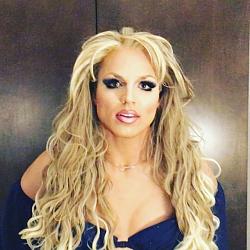 Click image for larger version. 

Name:	Derrick Barry 4.jpg 
Views:	105 
Size:	55.4 KB 
ID:	1429474