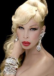 Click image for larger version. 

Name:	amanda-lepore-2008-3.jpg 
Views:	1974 
Size:	81.5 KB 
ID:	352018