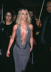 Click image for larger version. 

Name:	britney_in_dress_1_1_stm_154.jpg 
Views:	15537 
Size:	68.5 KB 
ID:	174897