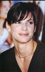 Click image for larger version. 

Name:	sandra_bullock_2_935.jpg 
Views:	12544 
Size:	43.6 KB 
ID:	24261