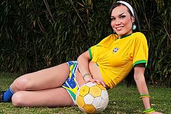 Click image for larger version. 

Name:	Kalena-Rios-soccer.jpg 
Views:	3145 
Size:	46.2 KB 
ID:	380475