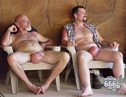 Click image for larger version. 

Name:	huge-balls-buddies.jpg 
Views:	8530 
Size:	42.7 KB 
ID:	417169