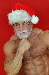 Click image for larger version. 

Name:	Santa.jpg 
Views:	523 
Size:	42.8 KB 
ID:	441749