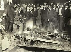 Click image for larger version. 

Name:	event_omaha_courthouse_lynching_724.jpg 
Views:	192 
Size:	140.9 KB 
ID:	103457