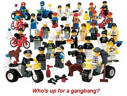 Click image for larger version. 

Name:	lego_guys_815.jpg 
Views:	1118 
Size:	58.3 KB 
ID:	97408