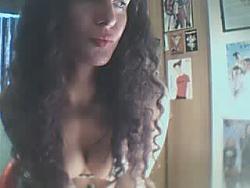 Click image for larger version. 

Name:	nikkiwebcam3.jpg 
Views:	70 
Size:	9.0 KB 
ID:	1246030