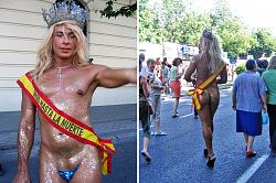 Click image for larger version. 

Name:	europride07_989.jpg 
Views:	3587 
Size:	557.2 KB 
ID:	219891