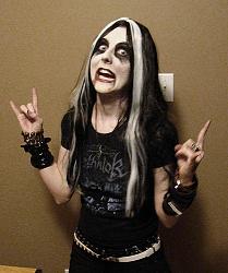 Click image for larger version. 

Name:	Black-Metal-Girl.jpg 
Views:	462 
Size:	135.4 KB 
ID:	344600