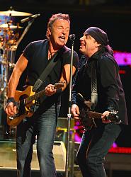 Click image for larger version. 

Name:	Bruce+Springsteen+E+Street+Band+Concert+3nprTqX6345l.jpg 
Views:	532 
Size:	100.3 KB 
ID:	577913