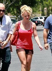 Click image for larger version. 

Name:	britney_spears_10.jpg 
Views:	1145 
Size:	409.6 KB 
ID:	324356