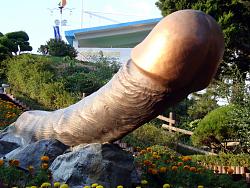 Click image for larger version. 

Name:	giant-penis.jpg 
Views:	8464 
Size:	493.3 KB 
ID:	440773