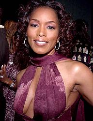 Click image for larger version. 

Name:	angela_bassett_1_153.jpg 
Views:	1706 
Size:	53.6 KB 
ID:	210326