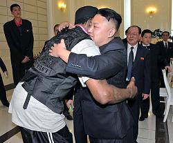 Click image for larger version. 

Name:	kim-rodman-hug_2496688k.jpg 
Views:	770 
Size:	95.9 KB 
ID:	618443