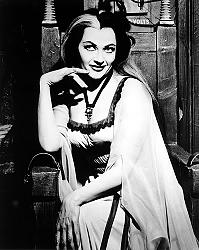 Click image for larger version. 

Name:	lily munster (yvonne de carlo).jpg 
Views:	120 
Size:	50.6 KB 
ID:	512150
