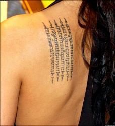 Click image for larger version. 

Name:	angelina-jolie-tattoos-5.jpg 
Views:	27 
Size:	63.2 KB 
ID:	968740