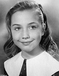 Click image for larger version. 

Name:	hillary-clinton-as-a-child.jpg 
Views:	183 
Size:	46.2 KB 
ID:	742609
