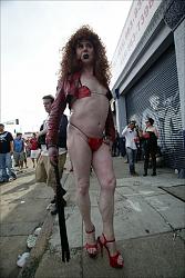 Click image for larger version. 

Name:	drag_queen_folsom_street_2_159.jpg 
Views:	1866 
Size:	149.9 KB 
ID:	182355
