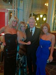 Click image for larger version. 

Name:	bill_clinton_twitter tasha reign brooklyn lee & non-pornstar friend jennifer taube (2) copy.jpg 
Views:	787 
Size:	56.2 KB 
ID:	774475