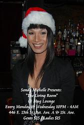 Click image for larger version. 

Name:	tiki n santa hat.jpg 
Views:	312 
Size:	70.6 KB 
ID:	441253