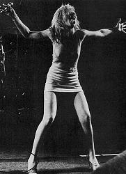 Click image for larger version. 

Name:	debbie_harry0083_787_160.jpg 
Views:	154 
Size:	54.7 KB 
ID:	203371
