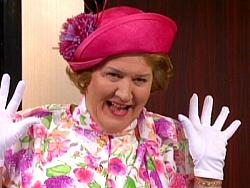 Click image for larger version. 

Name:	hyacinthbucket_411.jpg 
Views:	115 
Size:	87.6 KB 
ID:	171924