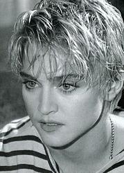 Click image for larger version. 

Name:	madonna_age_30_502.jpg 
Views:	335 
Size:	45.5 KB 
ID:	194529
