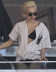 Click image for larger version. 

Name:	gaga yankee.JPG 
Views:	629 
Size:	21.0 KB 
ID:	360475