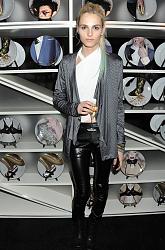 Click image for larger version. 

Name:	Andrej Pejic sexy (4).jpg 
Views:	6031 
Size:	160.3 KB 
ID:	411814