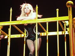 Click image for larger version. 

Name:	vegas_with_britney_055_925.jpg 
Views:	246 
Size:	471.5 KB 
ID:	237182