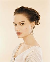 Click image for larger version. 

Name:	natalie_portman_34_121.jpg 
Views:	529 
Size:	73.0 KB 
ID:	220067