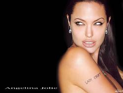 Click image for larger version. 

Name:	angelinajolie167st_205.jpg 
Views:	1971 
Size:	75.6 KB 
ID:	80855