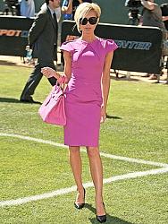 Click image for larger version. 

Name:	victoria_beckham_744.jpg 
Views:	6573 
Size:	42.7 KB 
ID:	122556