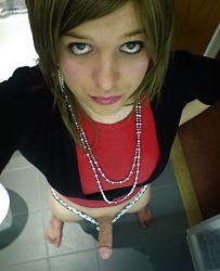 Click image for larger version. 

Name:	SexySissyBabe.41.jpg 
Views:	5319 
Size:	36.3 KB 
ID:	629975