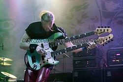 Click image for larger version. 

Name:	BILLY_SHEEHAN2.jpg 
Views:	116 
Size:	50.4 KB 
ID:	337143