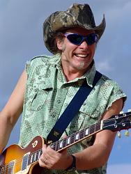 Click image for larger version. 

Name:	ted_nugent_in_concert_589.jpg 
Views:	767 
Size:	283.2 KB 
ID:	202332