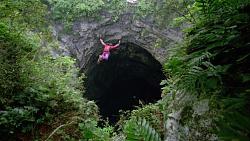 Click image for larger version. 

Name:	cave2.jpg 
Views:	1528 
Size:	33.2 KB 
ID:	766141