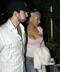 Click image for larger version. 

Name:	christina_aguilera_3_189.jpg 
Views:	1590 
Size:	60.7 KB 
ID:	181563