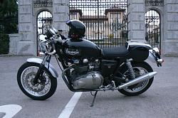 Click image for larger version. 

Name:	Thruxton.jpg 
Views:	419 
Size:	121.0 KB 
ID:	337710