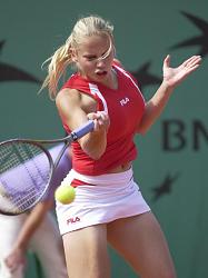 Click image for larger version. 

Name:	jelena_dokic_04.jpg 
Views:	789 
Size:	47.3 KB 
ID:	474635