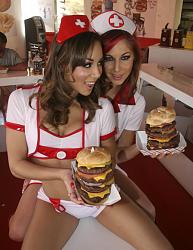 Click image for larger version. 

Name:	Burger-Nurse.jpg 
Views:	212 
Size:	267.3 KB 
ID:	326745