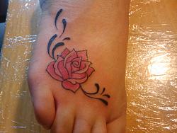 Click image for larger version. 

Name:	Rose-Tattoo-Art-on-Foot-for-Teenager-Girls-2011.jpg 
Views:	557 
Size:	248.0 KB 
ID:	417964