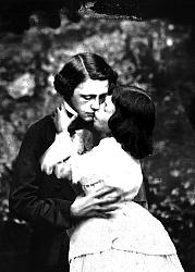 Click image for larger version. 

Name:	Lewis Carroll Kissing Alice.jpg 
Views:	136 
Size:	109.7 KB 
ID:	475133