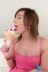 Click image for larger version. 

Name:	dream4icecream_003.jpg 
Views:	122 
Size:	743.8 KB 
ID:	887165