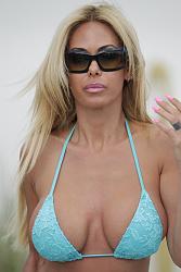 Click image for larger version. 

Name:	shauna_sand_2013_bikini_skinny_3.jpg 
Views:	682 
Size:	411.8 KB 
ID:	792537